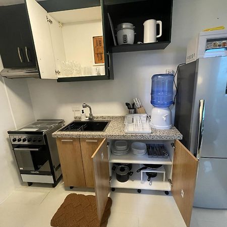 Prime Avant Bgc Location Apartments By Ph Staycation Manila Eksteriør bilde