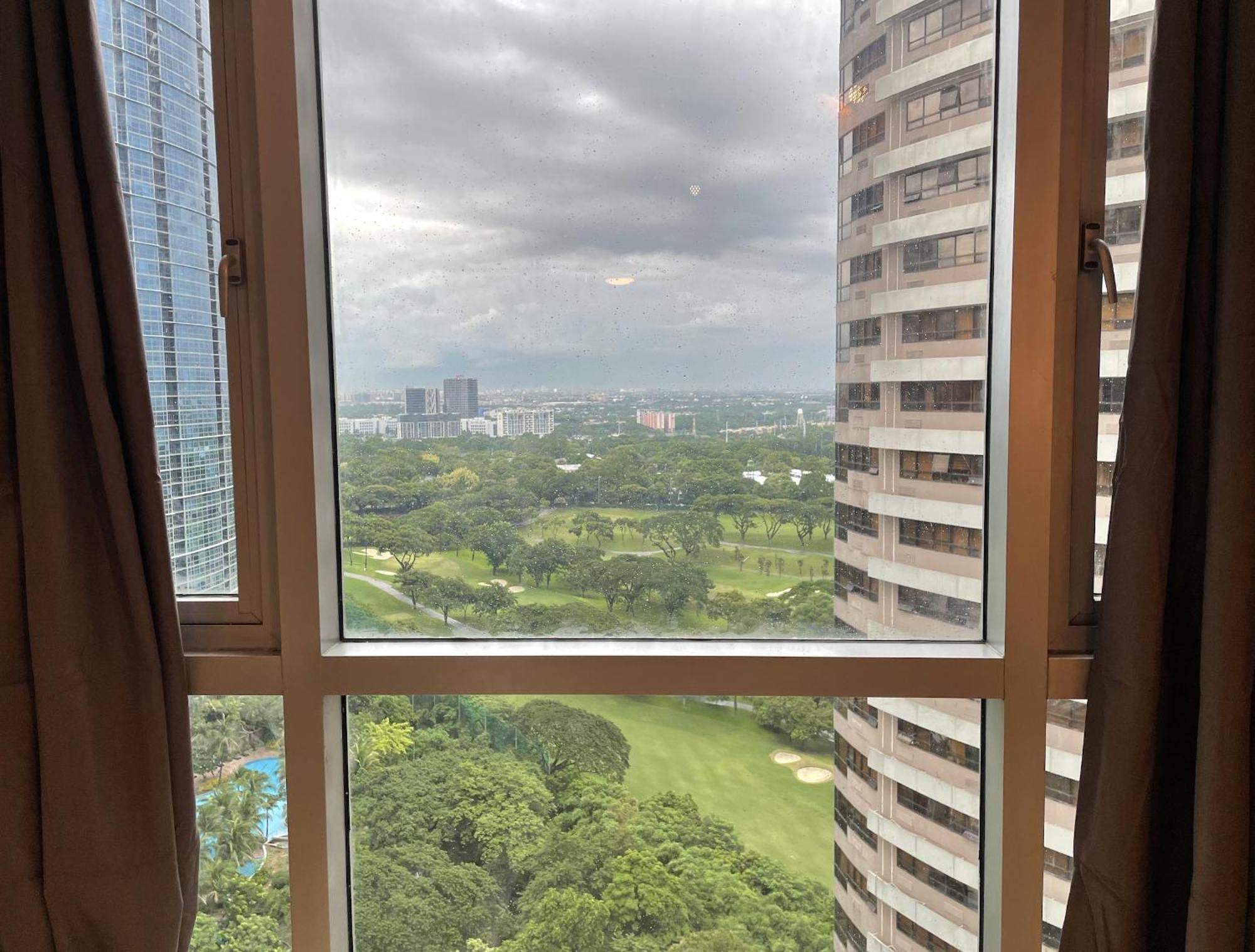Prime Avant Bgc Location Apartments By Ph Staycation Manila Eksteriør bilde