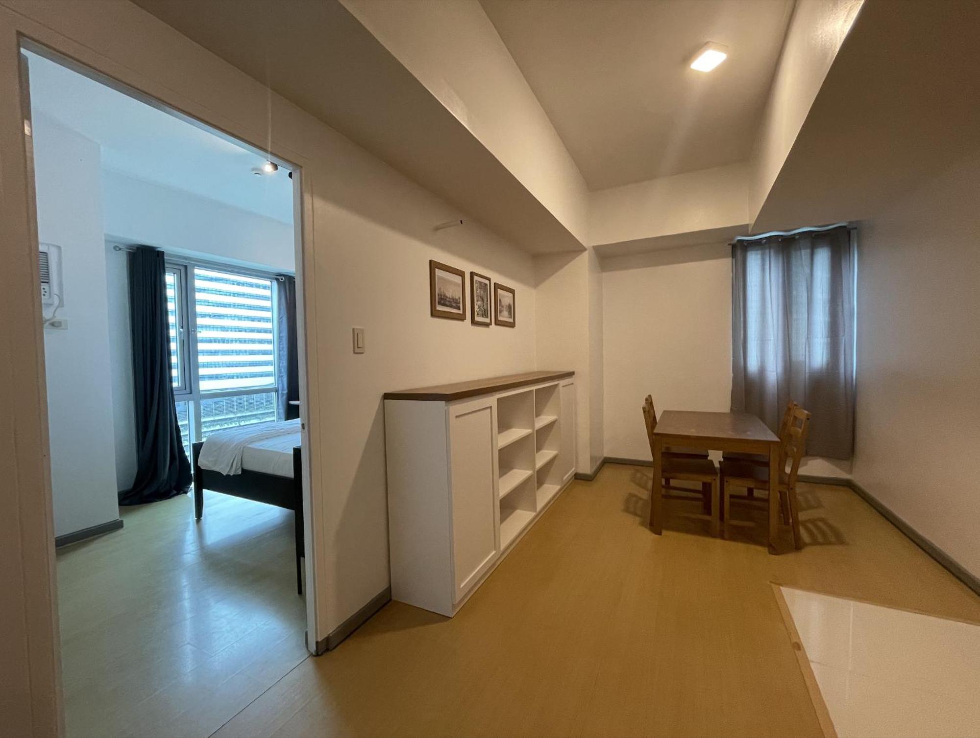 Prime Avant Bgc Location Apartments By Ph Staycation Manila Eksteriør bilde
