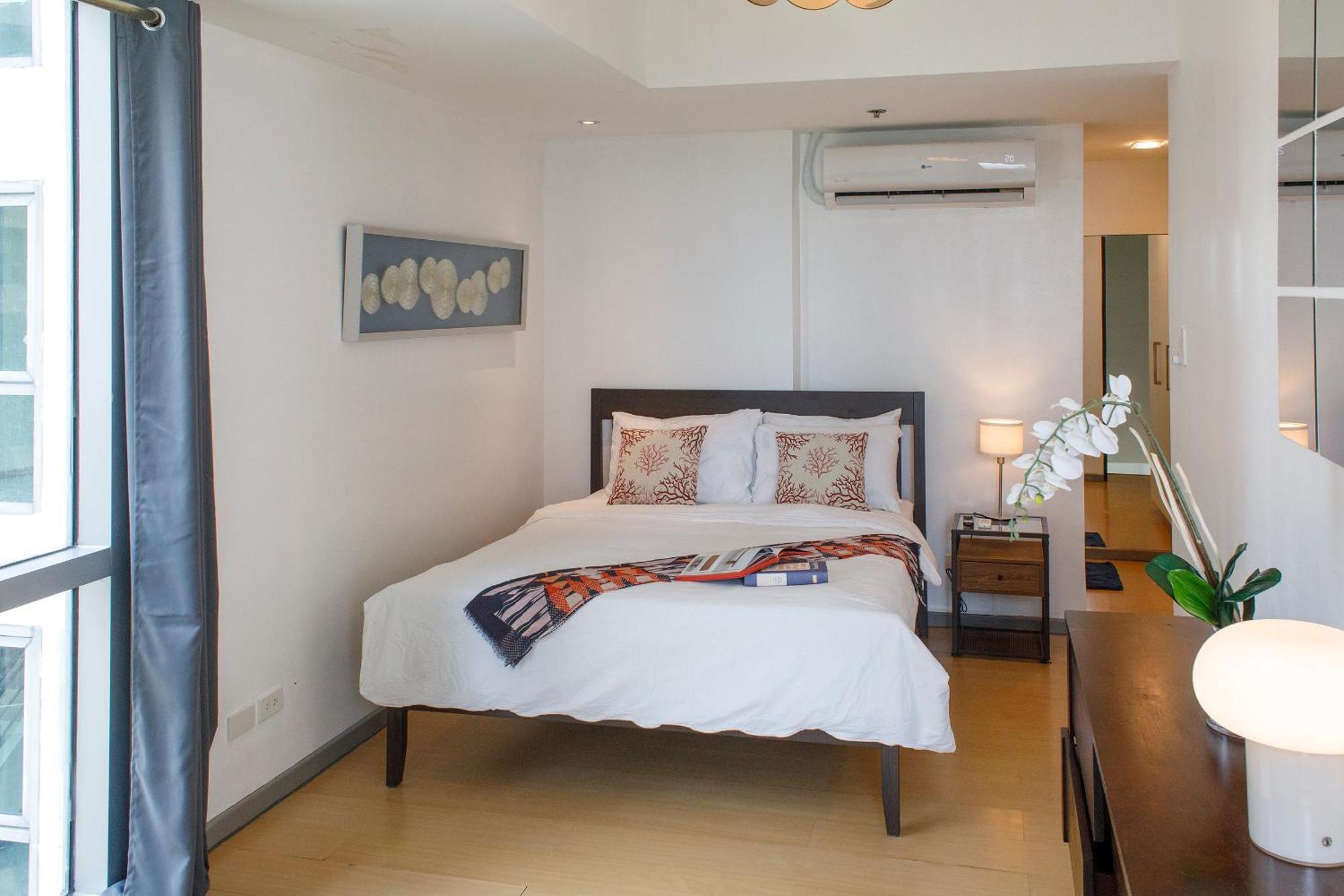 Prime Avant Bgc Location Apartments By Ph Staycation Manila Eksteriør bilde