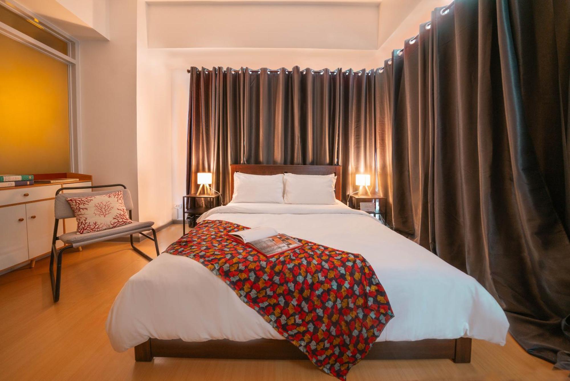 Prime Avant Bgc Location Apartments By Ph Staycation Manila Eksteriør bilde